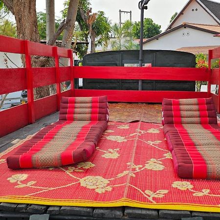Sabaidee Guesthouse Луанг Прабанг Екстериор снимка